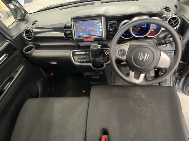 HONDA N-BOX+