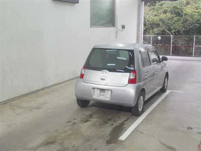 DAIHATSU ESSE