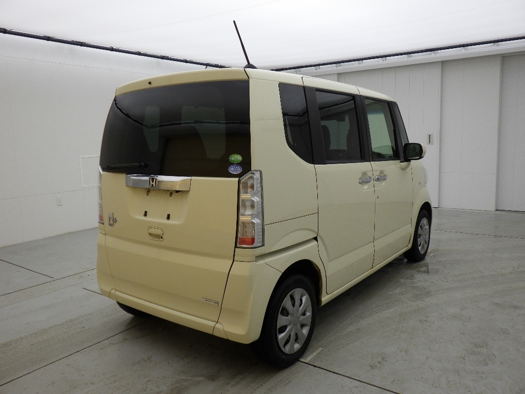 HONDA N-BOX+