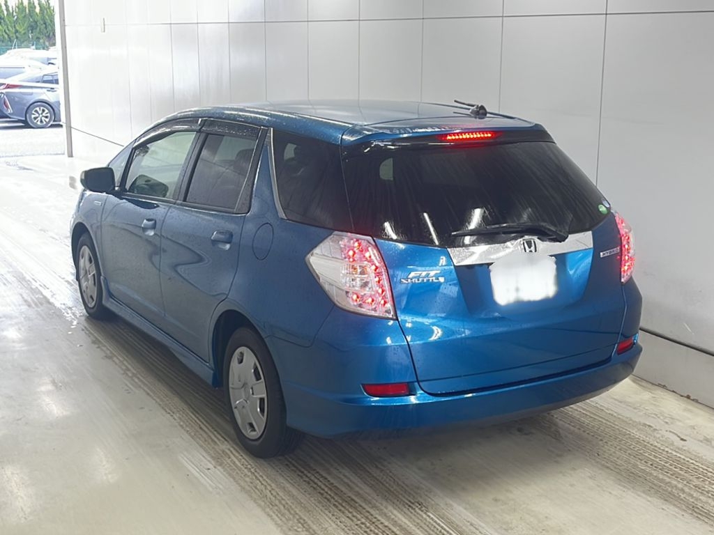 HONDA FIT SHUTTLE