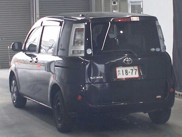 TOYOTA SIENTA