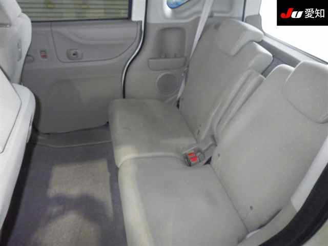HONDA N-BOX+
