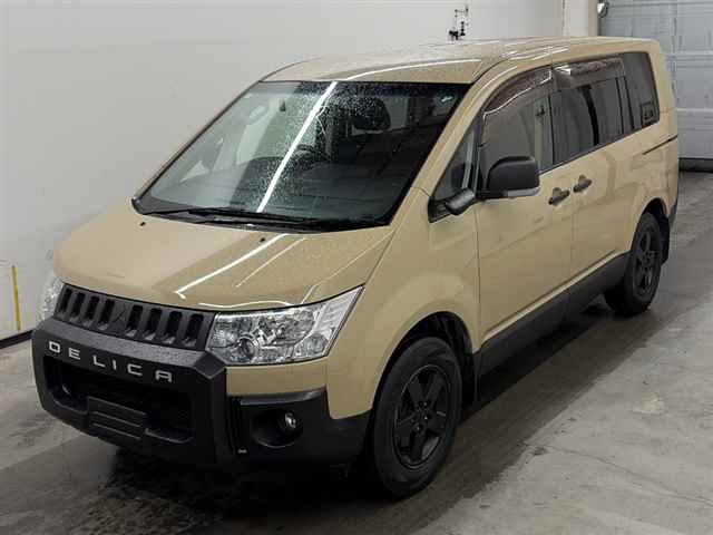 MITSUBISHI DELICA D:5