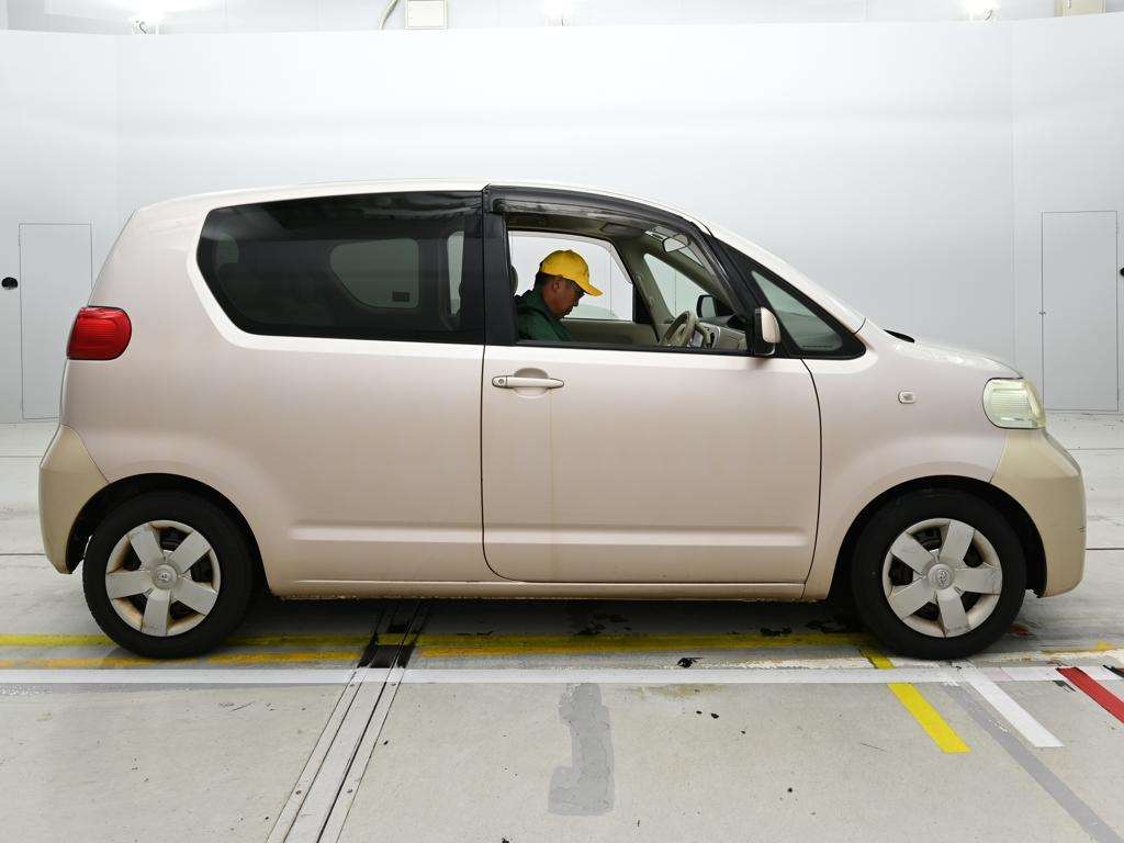 TOYOTA PORTE