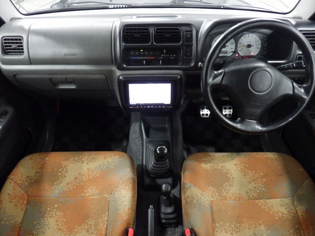 SUZUKI JIMNY