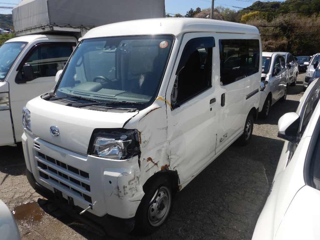 DAIHATSU ATRAI