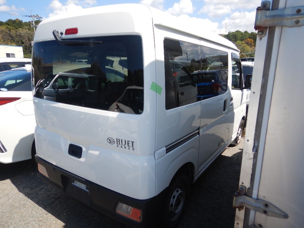 DAIHATSU ATRAI