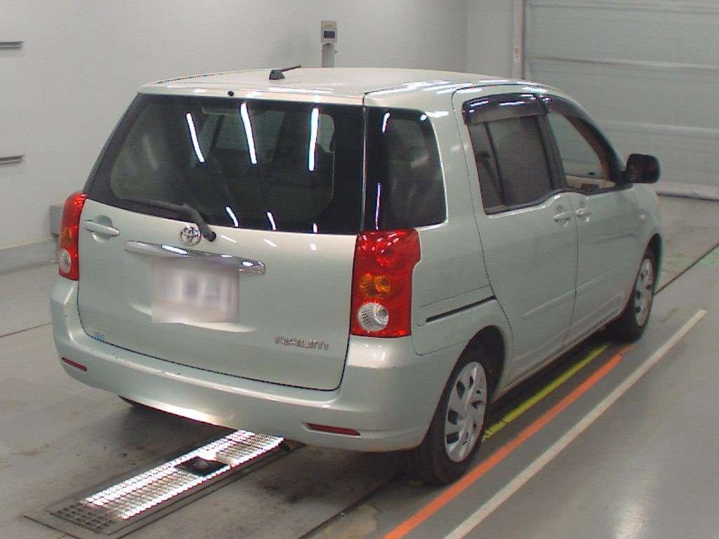 TOYOTA RAUM