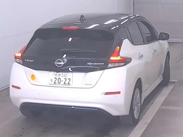 NISSAN LEAF