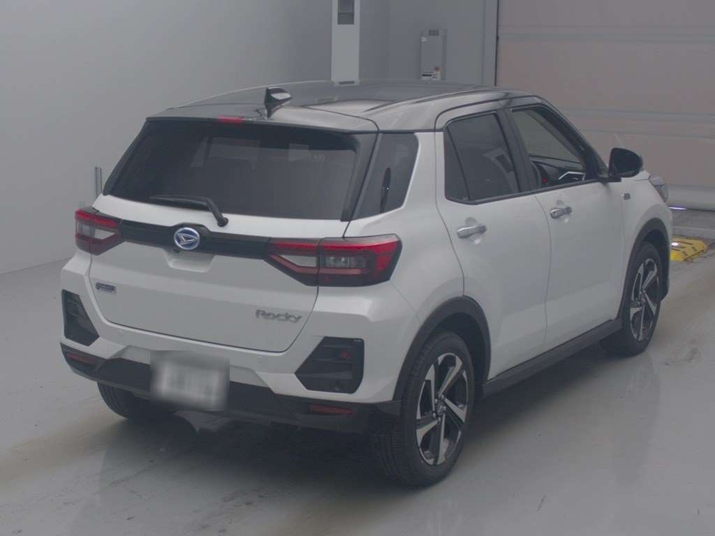 DAIHATSU ROCKY