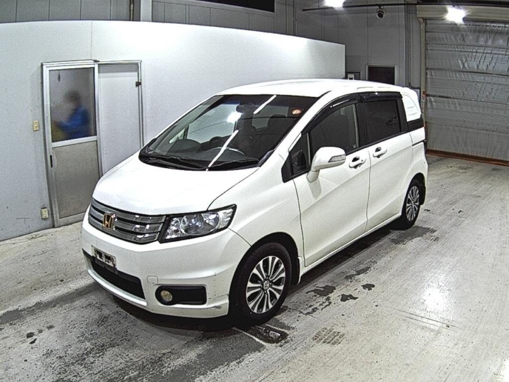 HONDA FREED SPIKE