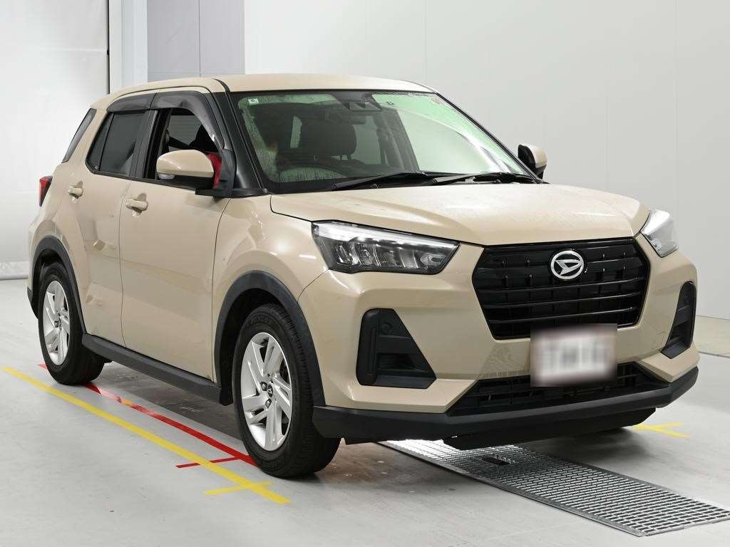 DAIHATSU ROCKY