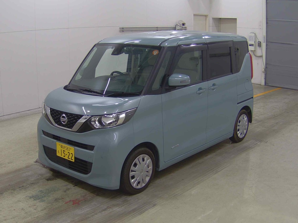 NISSAN ROOX
