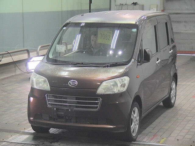 DAIHATSU TANTO EXE