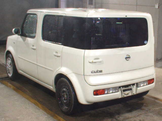 NISSAN CUBE