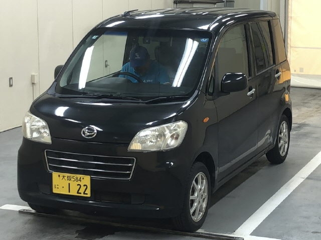 DAIHATSU TANTO EXE