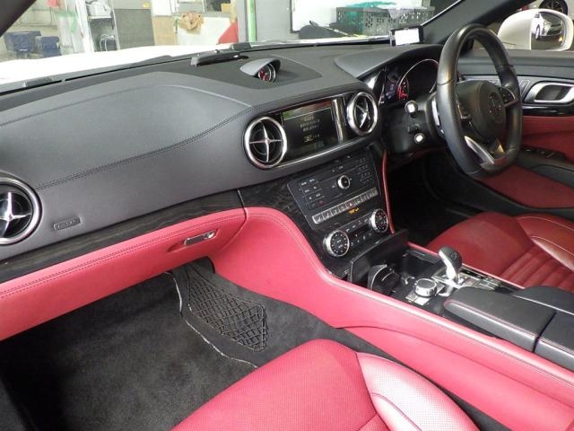 MERCEDES-BENZ SL-CLASS