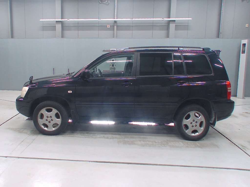 TOYOTA KLUGER V