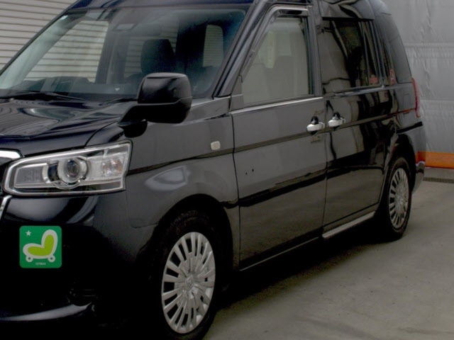 TOYOTA JPN TAXI
