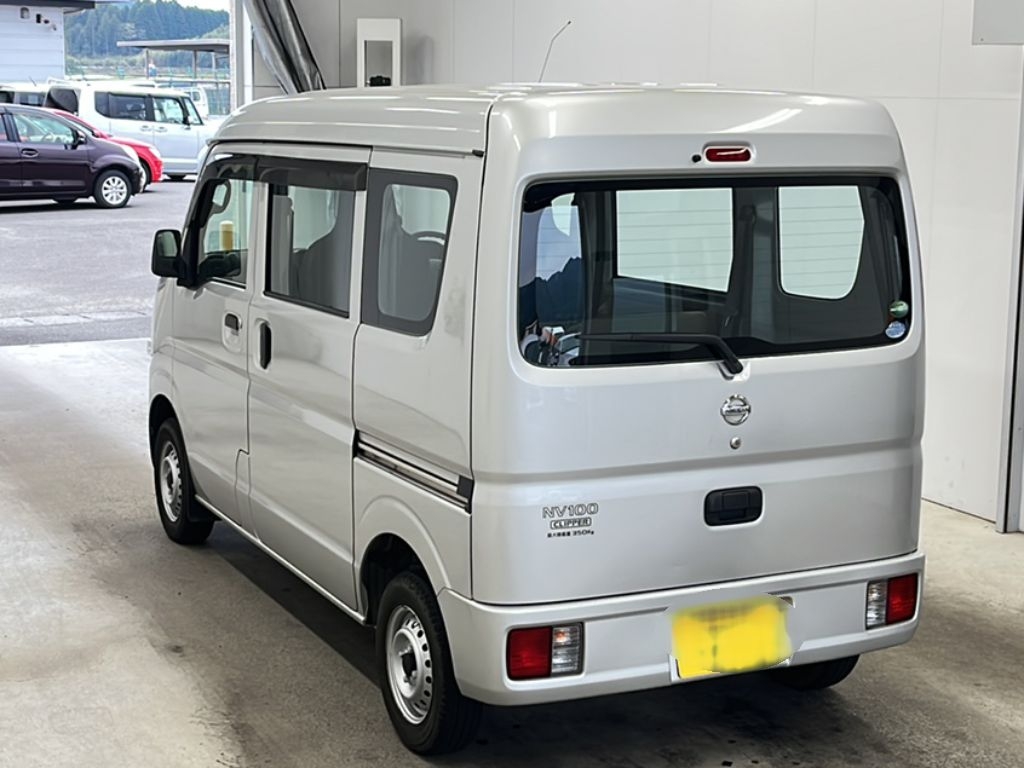 NISSAN NV100 CLIPPER
