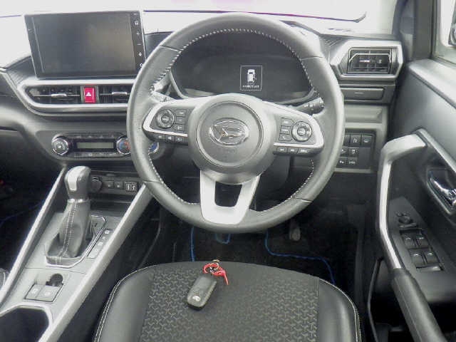 DAIHATSU ROCKY