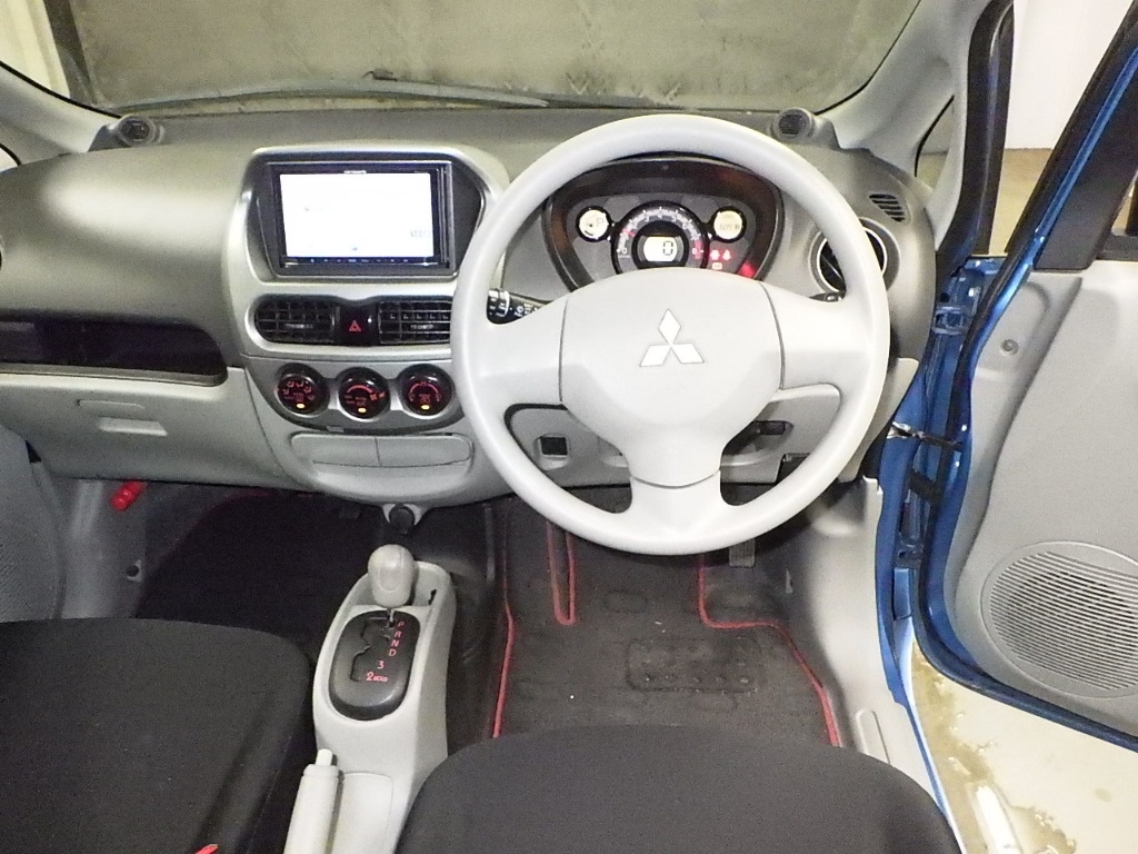 MITSUBISHI I