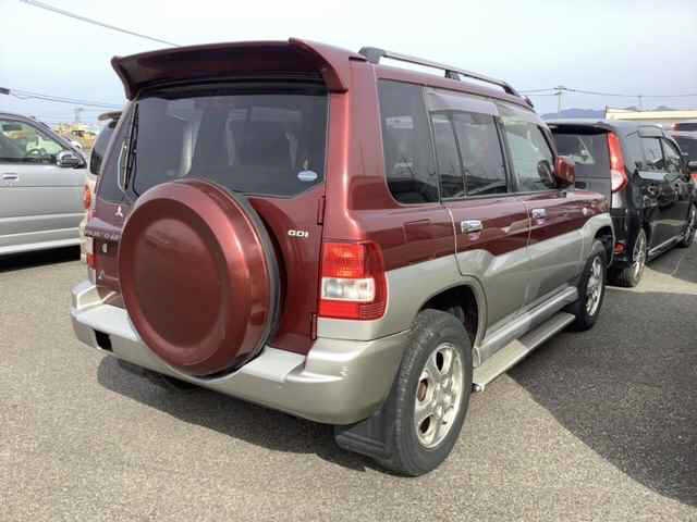 MITSUBISHI PAJERO IO