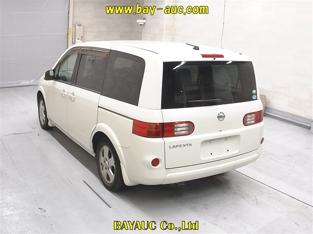 NISSAN LAFESTA