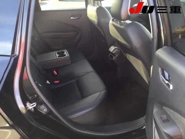 NISSAN AURA
