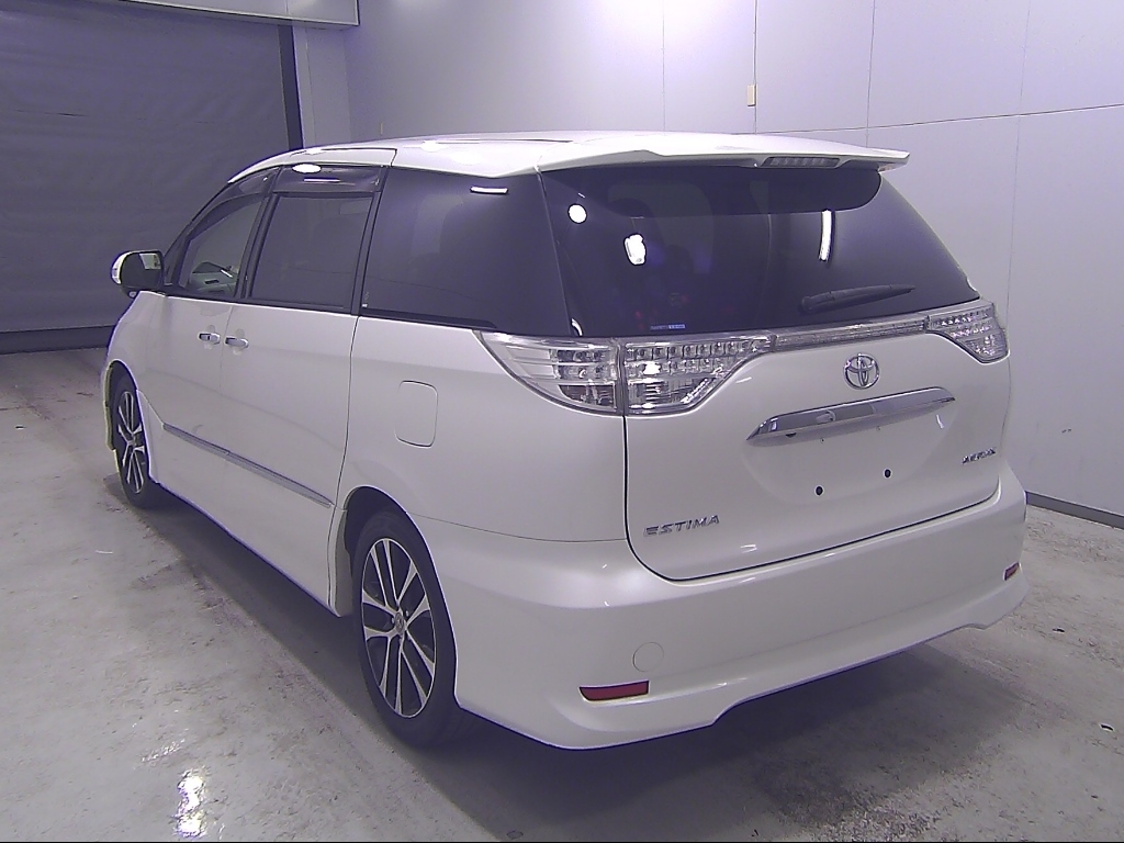 TOYOTA ESTIMA