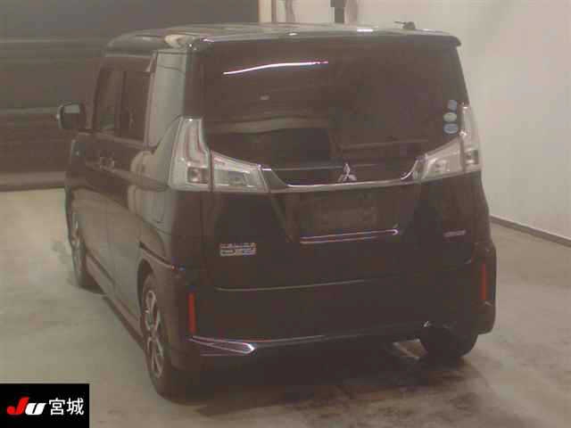 MITSUBISHI DELICA D:2