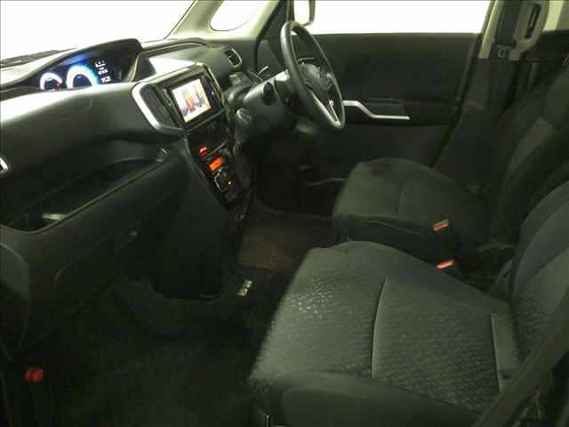MITSUBISHI DELICA D:2