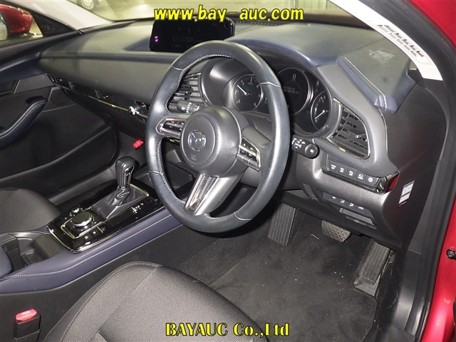 MAZDA CX-30