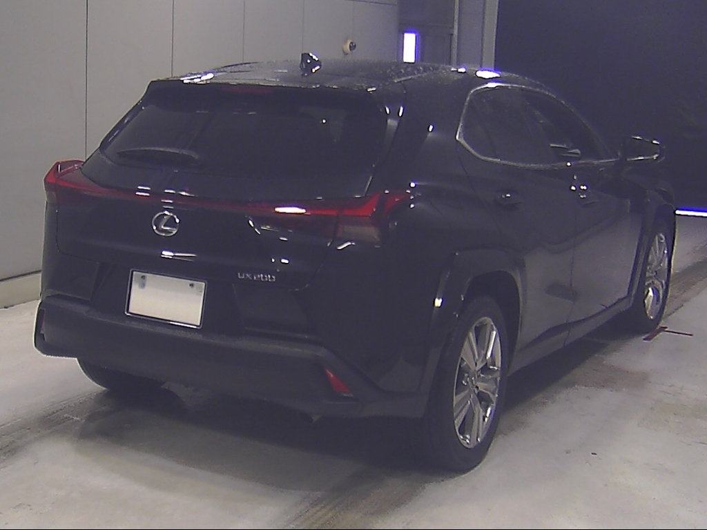 LEXUS UX200