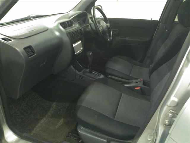 DAIHATSU TERIOS KID