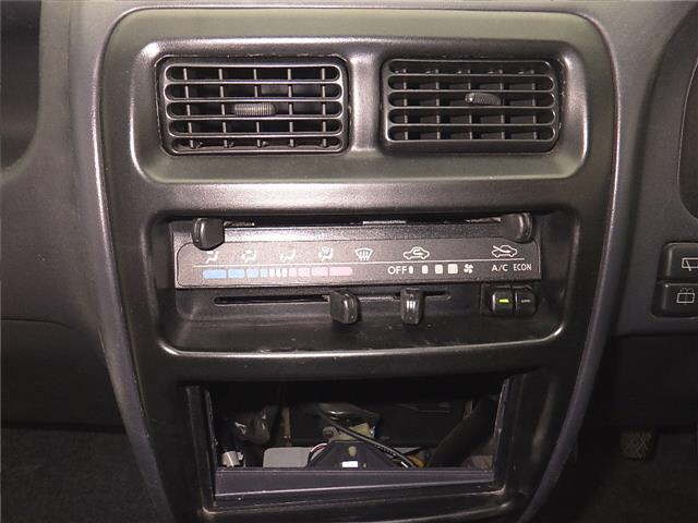 DAIHATSU PYZAR