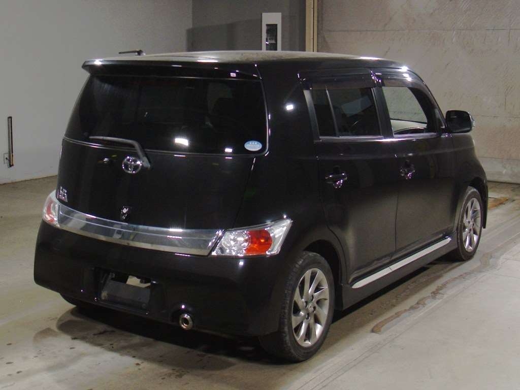 TOYOTA BB