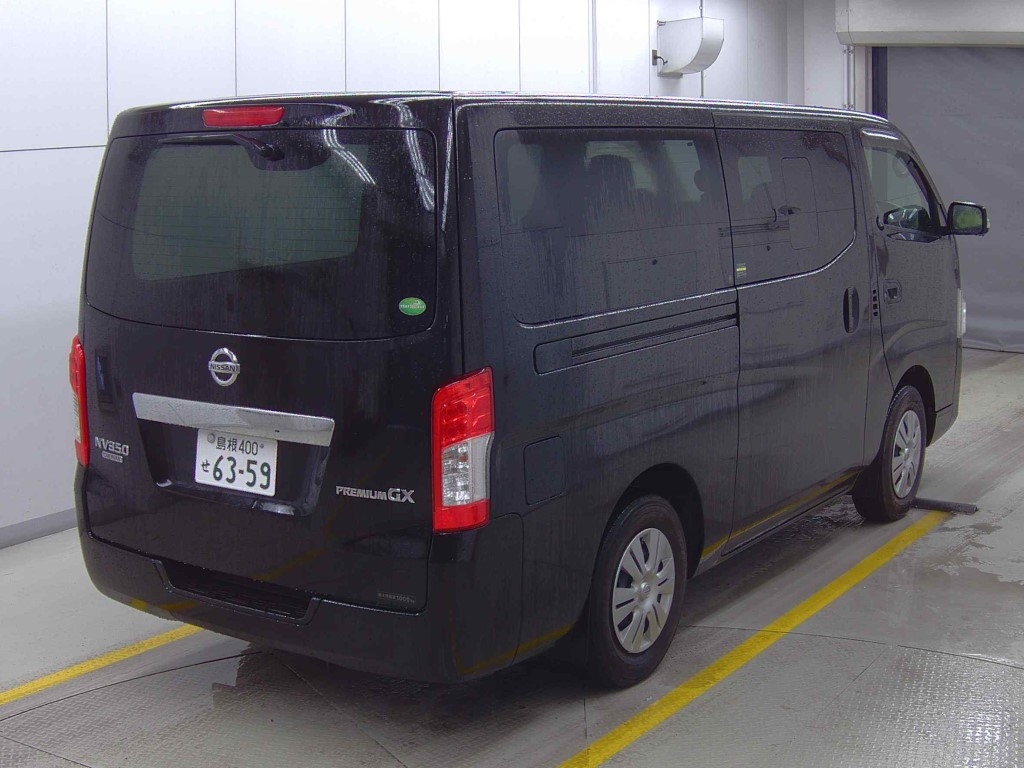 NISSAN NV350 CARAVAN