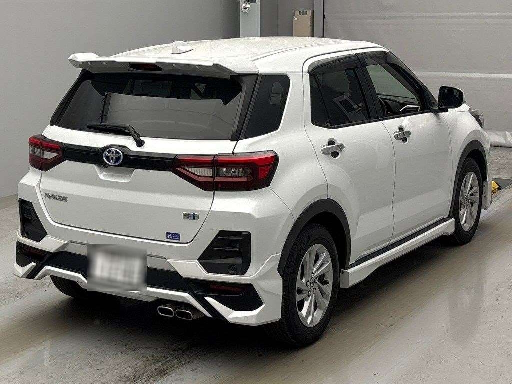 TOYOTA RAIZE