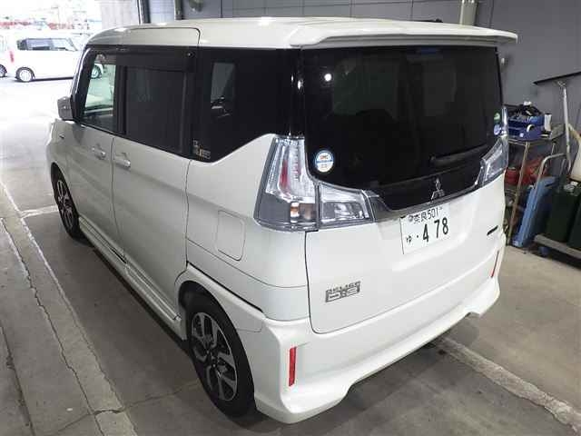 MITSUBISHI DELICA D:2