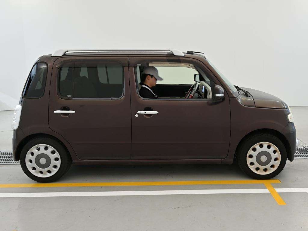 DAIHATSU MIRA COCOA