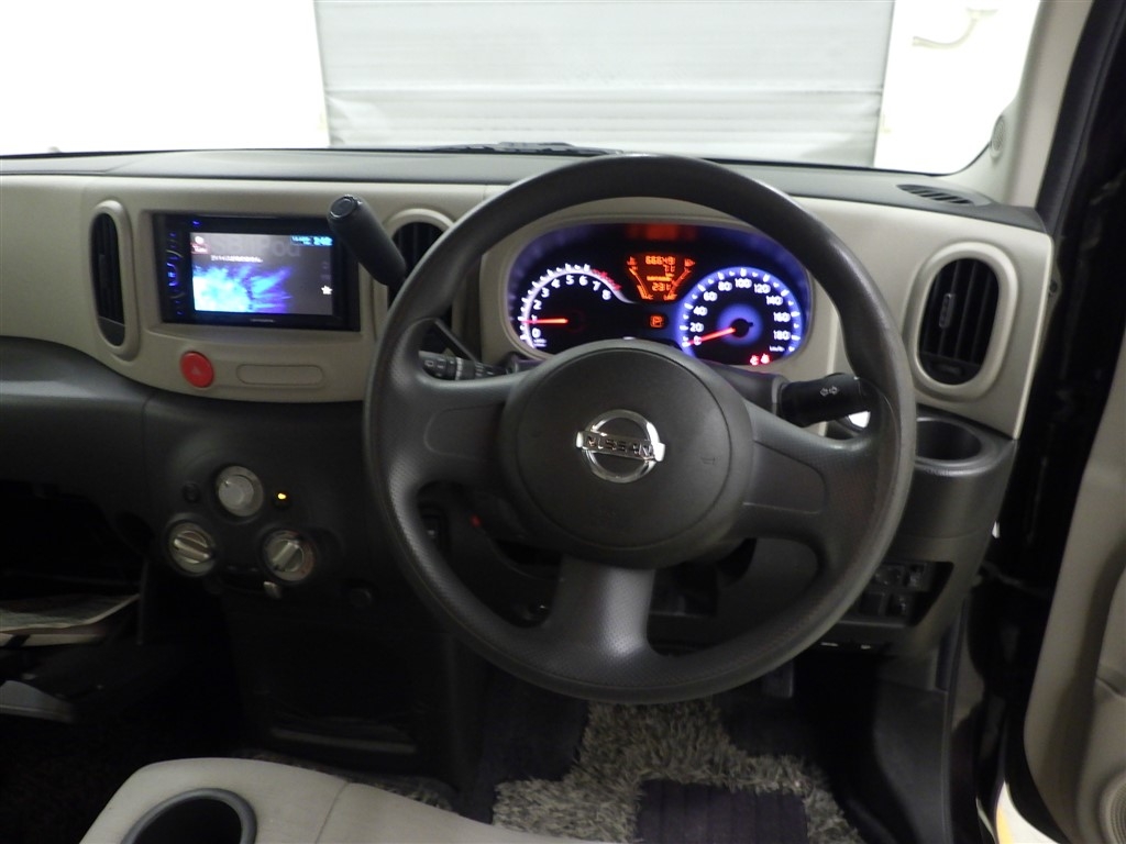 NISSAN CUBE