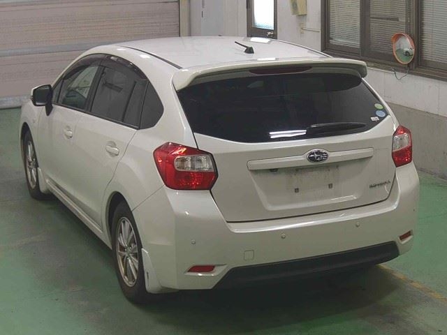 SUBARU IMPREZA