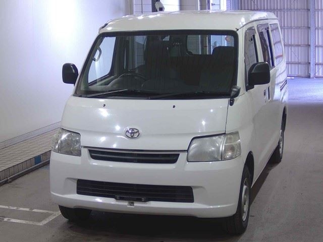 TOYOTA LITE ACE