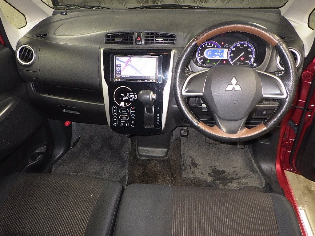 MITSUBISHI EK CUSTOM
