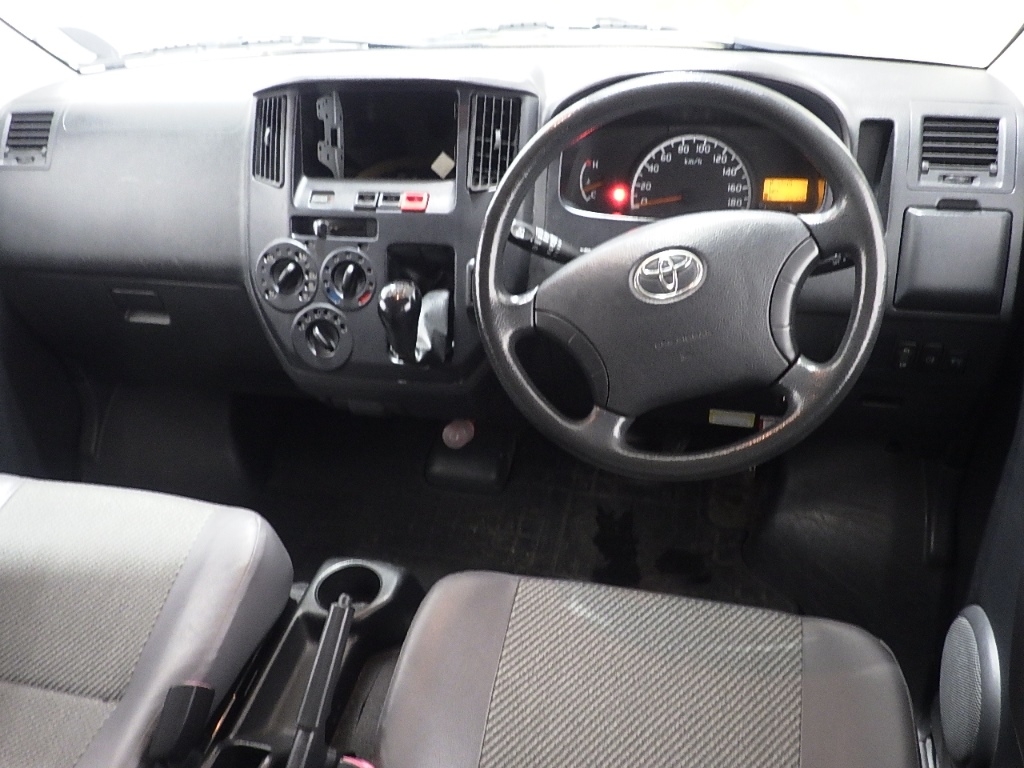 TOYOTA LITE ACE