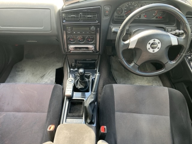 NISSAN STAGEA