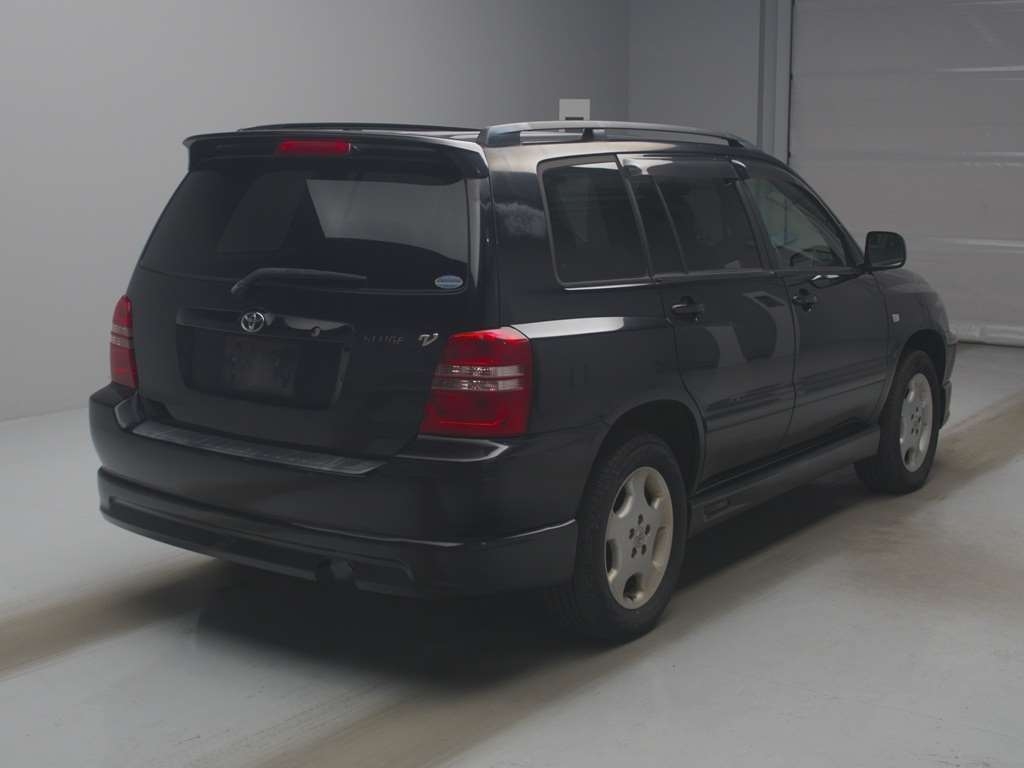 TOYOTA KLUGER V