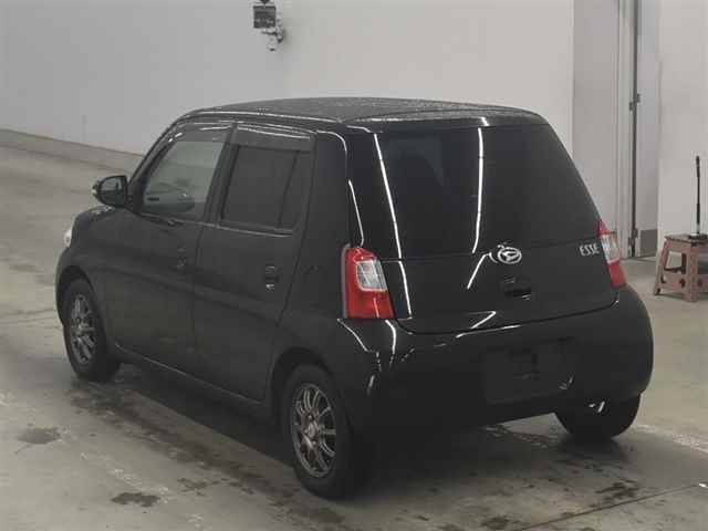 DAIHATSU ESSE