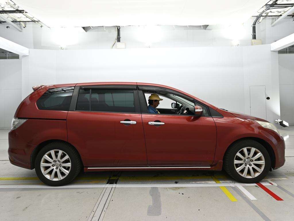 MAZDA MPV